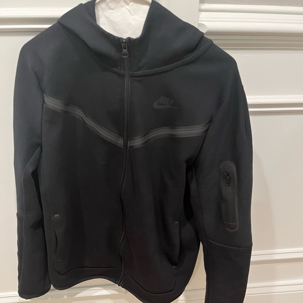 Boys Nike tech zip up hoodie jacket